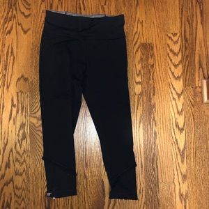 Lulu lemon ruffled Capri pant
